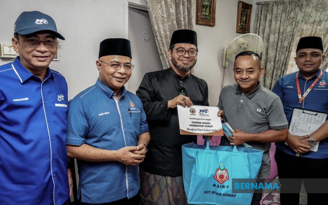 MAIWP Extends Aid Package to Widow Raising Five Children Following Husband's Death