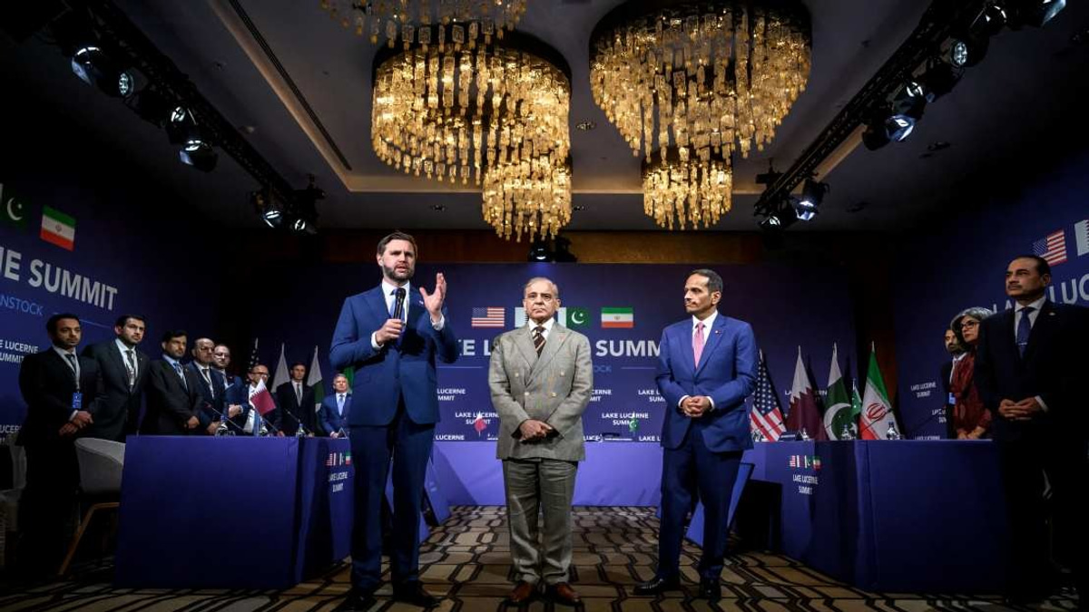 Iran and US Complete First Round of Negotiation in Switzerland
