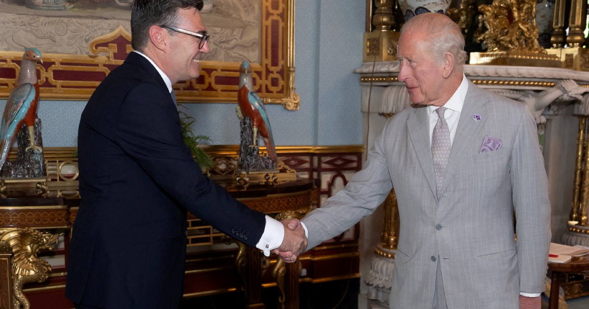 Andy Burnham Sworn in as British Prime Minister Following Meeting with King Charles III