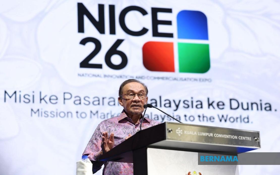 PM Anwar Calls for Swift End to Red Tape Blocking Innovation Push