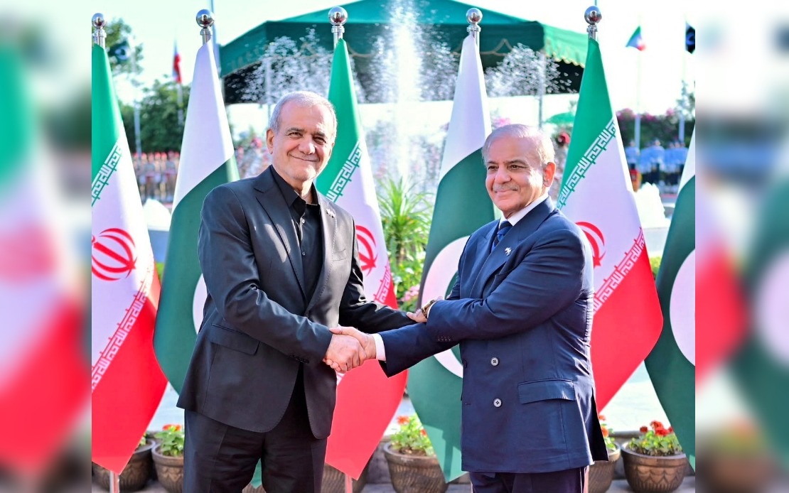 Pakistan Defends Iran's Missile Capabilities as Pezeshkian Visits Islamabad