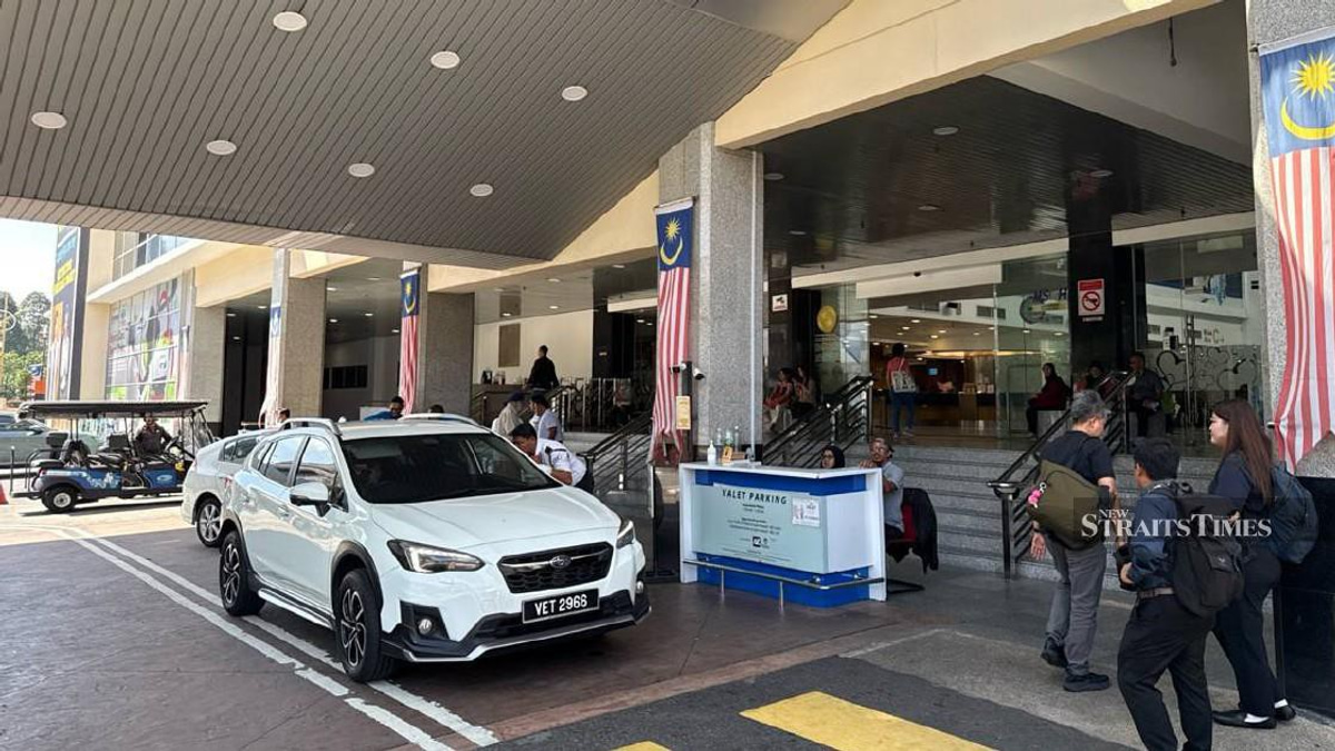 Ismail Sabri Receives Treatment at Heart Institute Following Court Adjournment