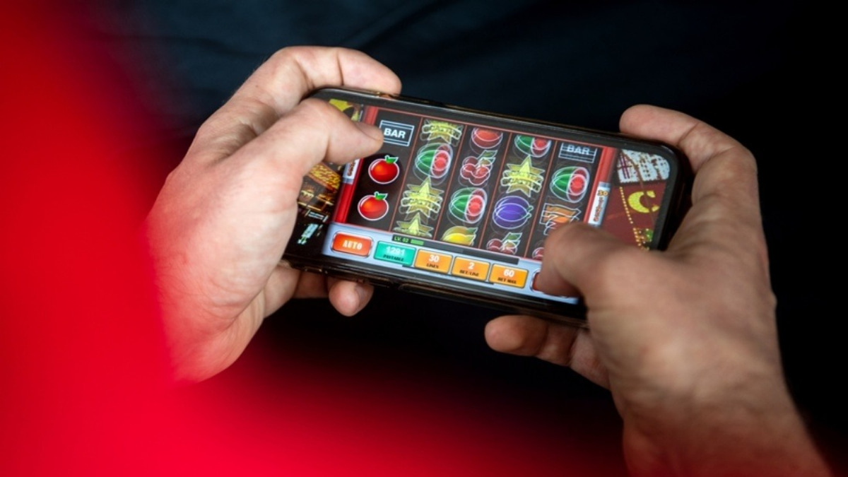 Indonesia Escalates Online Gambling War With Mass Website Blockade and Financial Crackdown
