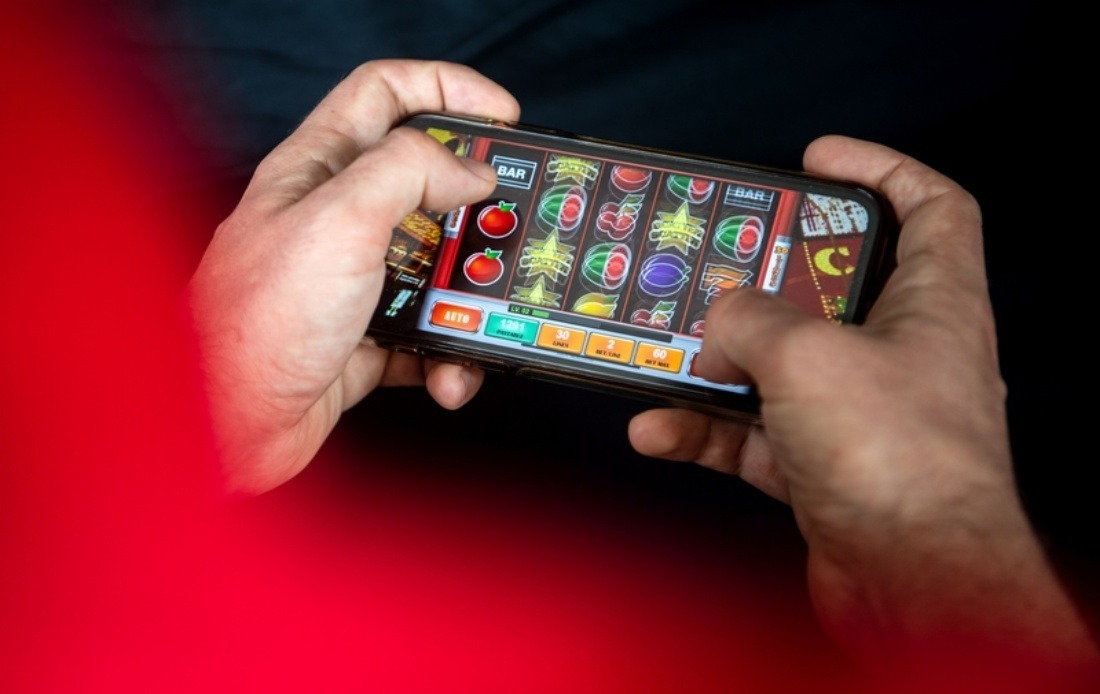 Indonesia Escalates Online Gambling War With Mass Website Blockade and Financial Crackdown
