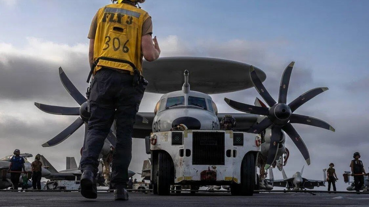 Iran-US Peace Deal Collapses Into Tit-for-Tat Military Strikes