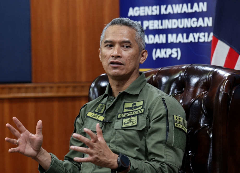 Malaysia Airlines Pilot's Bag Cleared at KLIA Despite Jakarta Drug Arrest, Says Border Chief