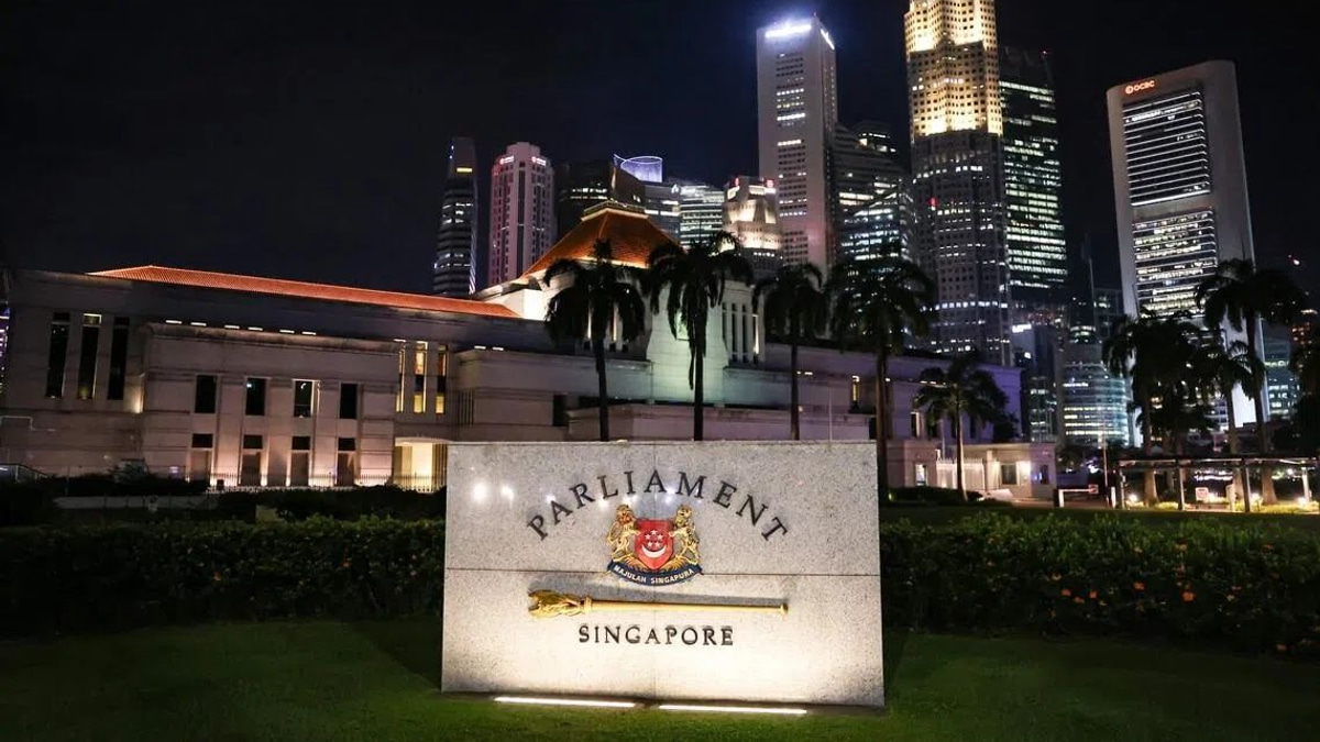 Singapore Man Charged Over False Bomb Threats to Parliament, Government Buildings