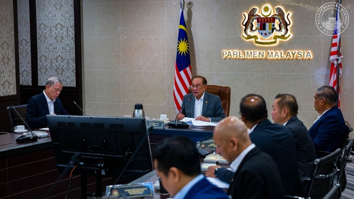 Anwar Orders Swift Action on El Niño Food Security Crisis