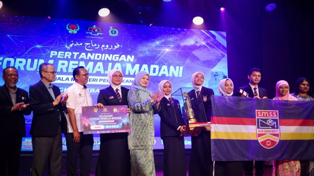 Education Must Empower Youth to Speak Up and Think Critically, Says Fadhlina