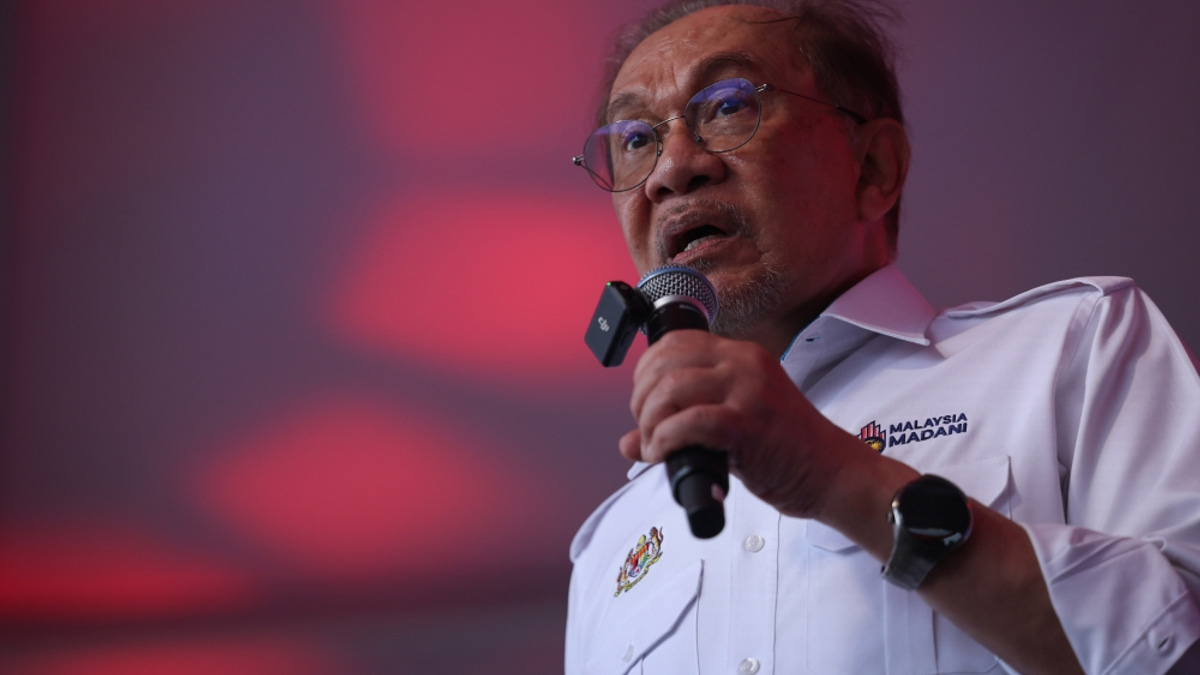 PM Anwar Vows Swift Action on Tabung Haji Findings as Inquiry Concludes