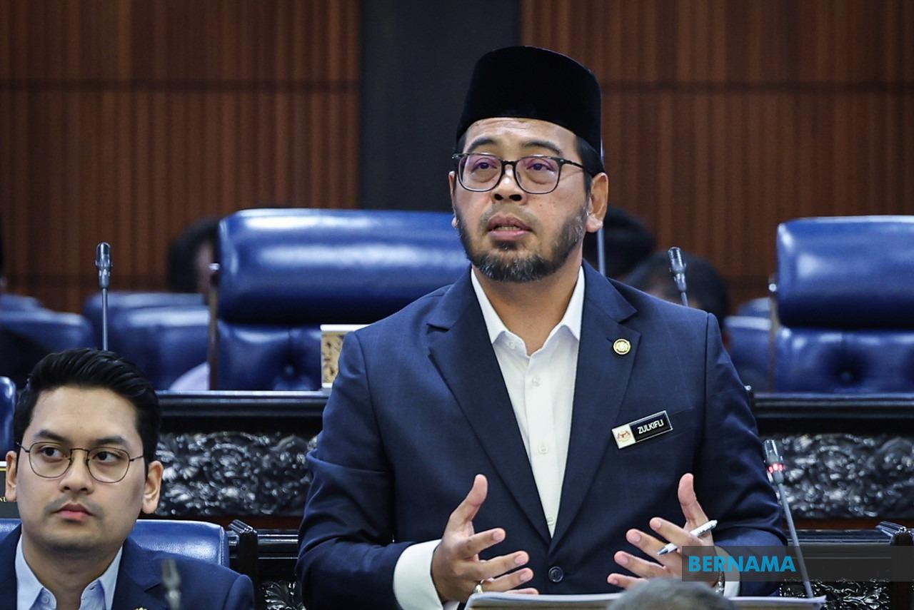 Minister Zulkifli Exposes Tabung Haji's Accounting Fraud Through Mak Cik Senah Analogy