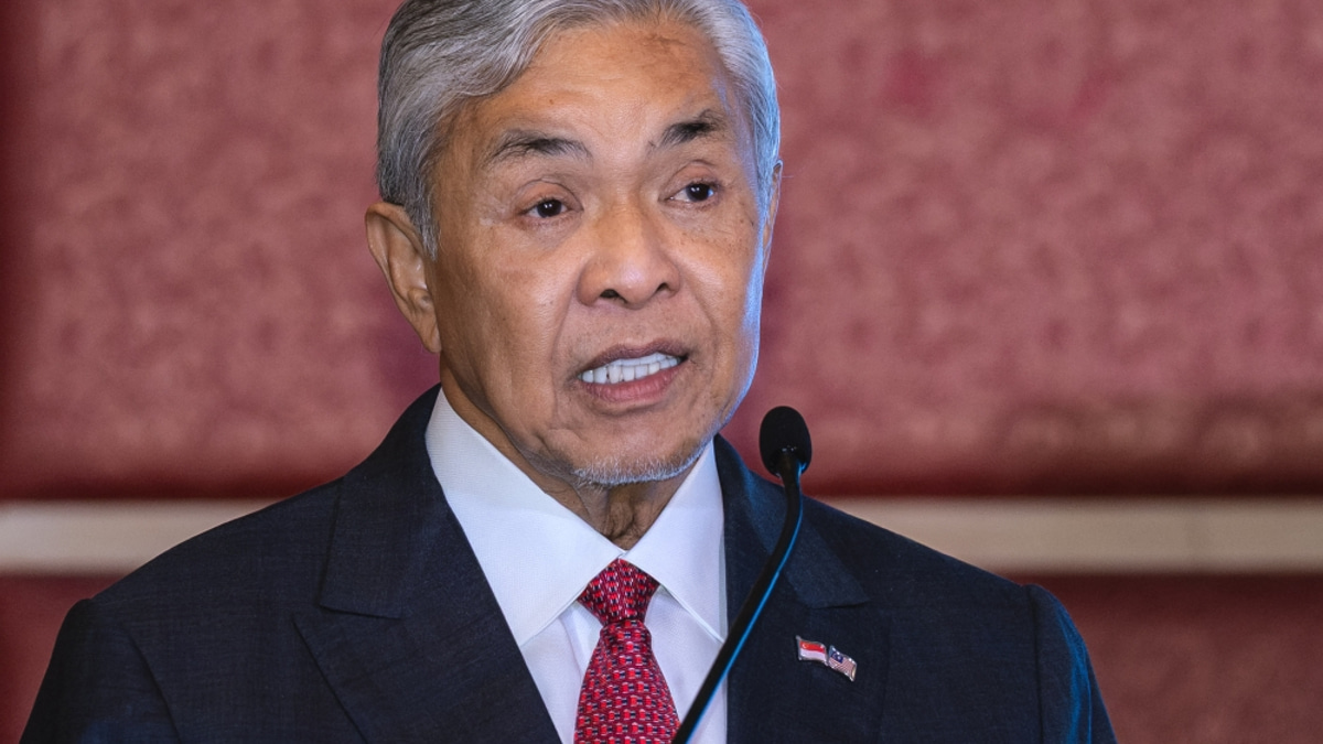 Zahid Rules Out Umno-PAS Alliance for Negeri Sembilan, Signals Flexibility on Coalition Strategy