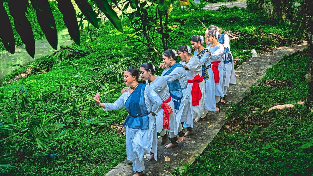 Kalpana Dance Theatre marks three decades by blending sacred rivers with environmental activism