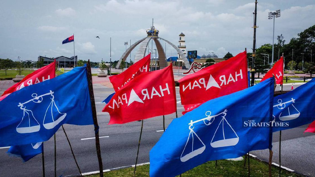 Johor State Election Shaping Up as Two-Way Contest Between Barisan Nasional and Pakatan Harapan