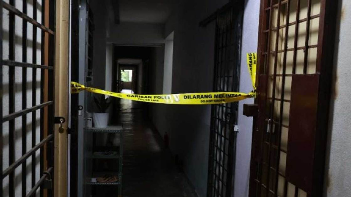 Murder Investigation Launched After Woman's Body Found in Luggage at Kajang Home