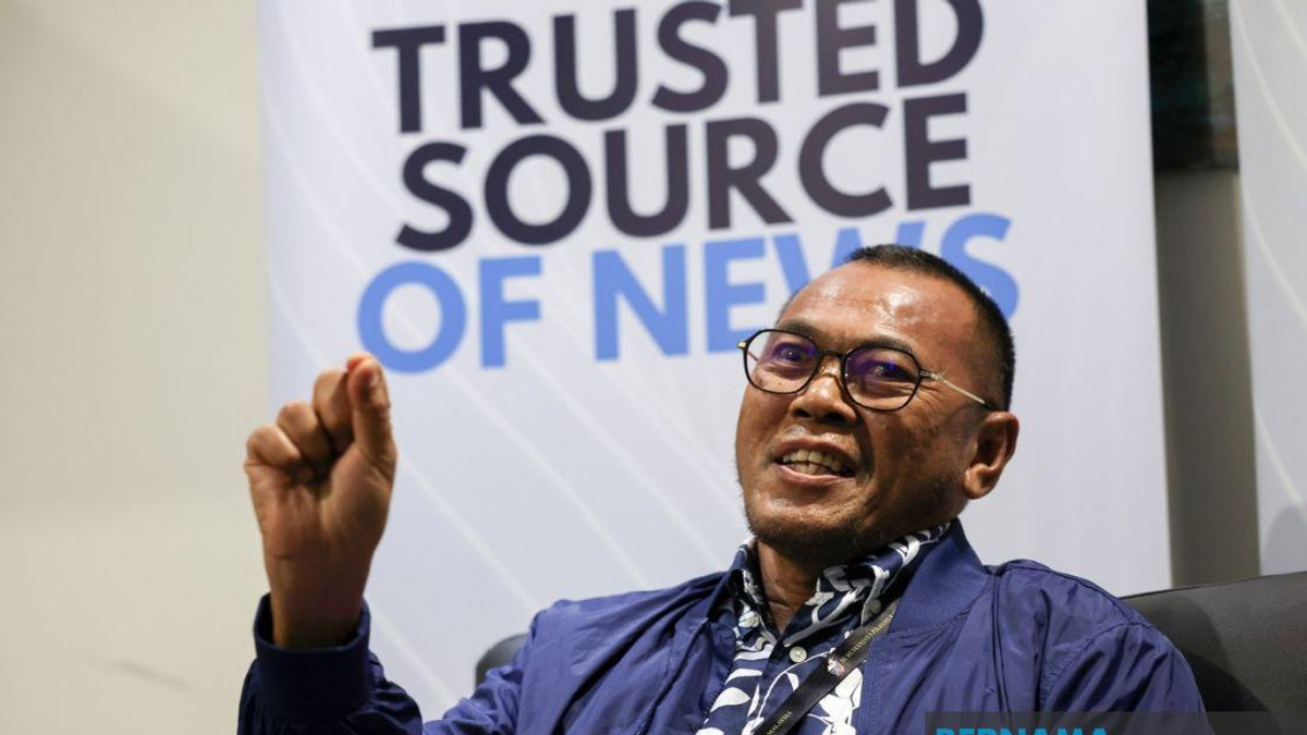 Kota Iskandar Assemblyman Positions Himself as People's Advocate Ahead of Johor Election
