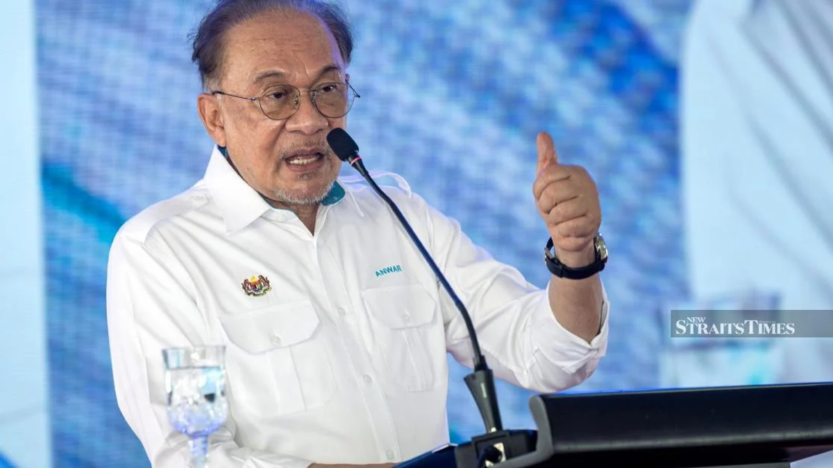 Anwar Backs Sarawak's Readiness to Take Over Bintulu Port Operations