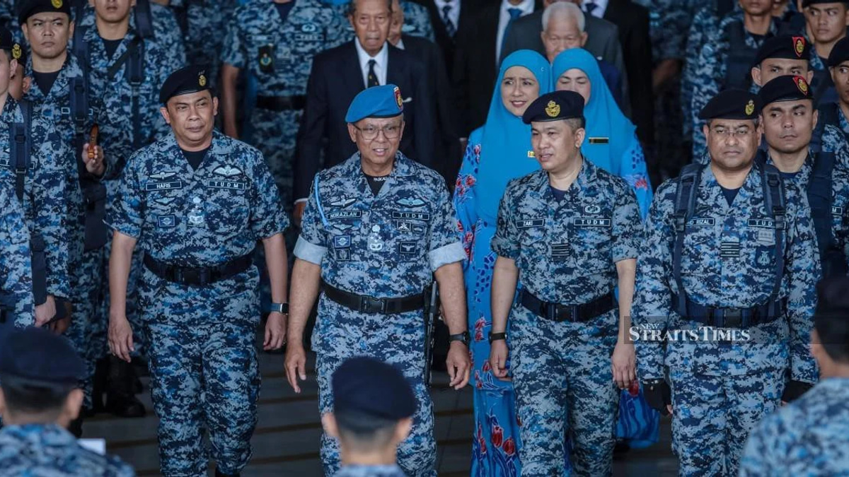 Air Defence Vital for Safeguarding Malaysia's Maritime Interests, RMAF Chief Warns