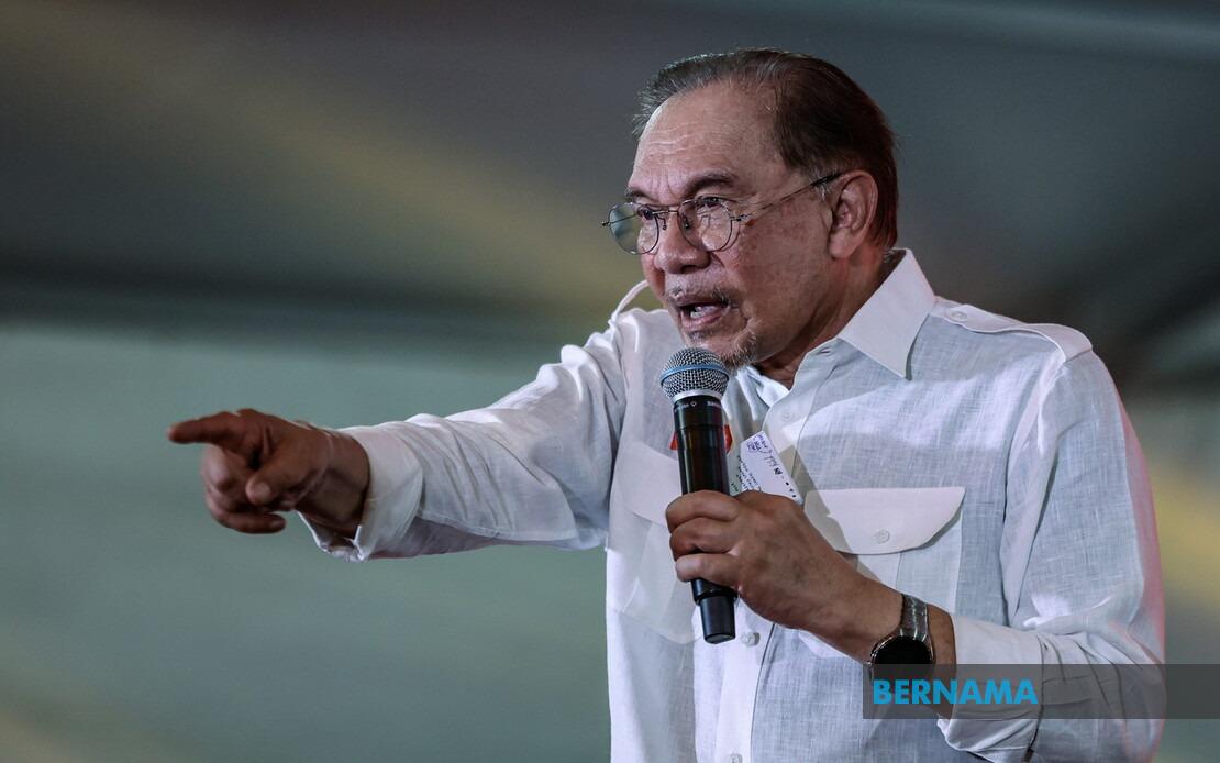 Anwar Defends Federal Support for Kedah Amid Sanusi's Political Criticism