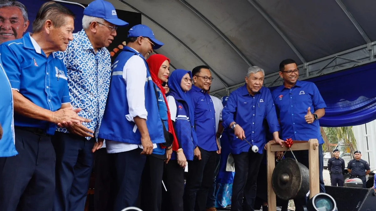 Pas Must Convert Campaign Pledges Into Voter Support for BN in Johor Election, Zahid Says