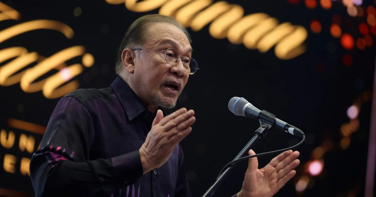 Malaysia Pivots toward High-Tech Economy Driven by Semiconductors and AI, Says Anwar