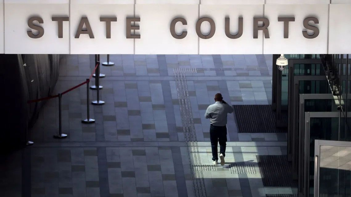 Singapore Coroner Reveals How Two Teens Died After Self-Manufacturing Methamphetamine Pills