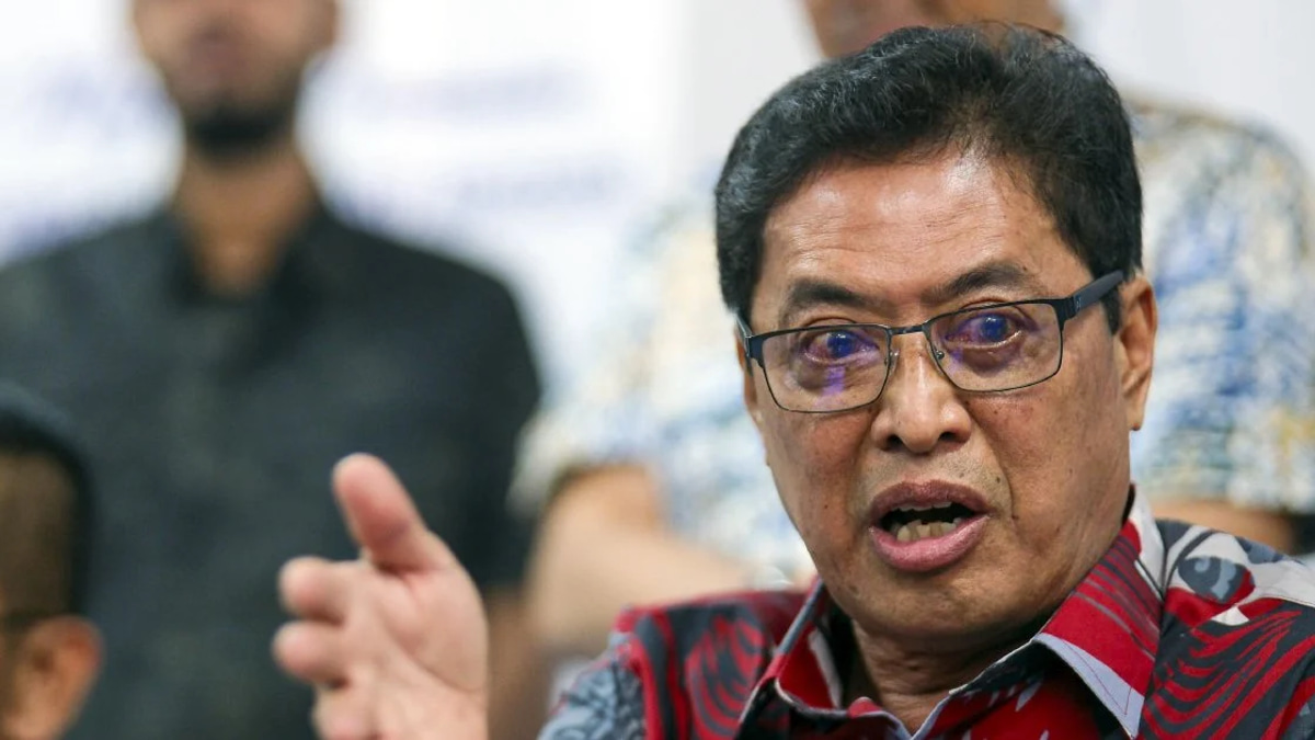 Zaid Ibrahim challenges Speaker over non-disclosure of Azam Baki shareholding details