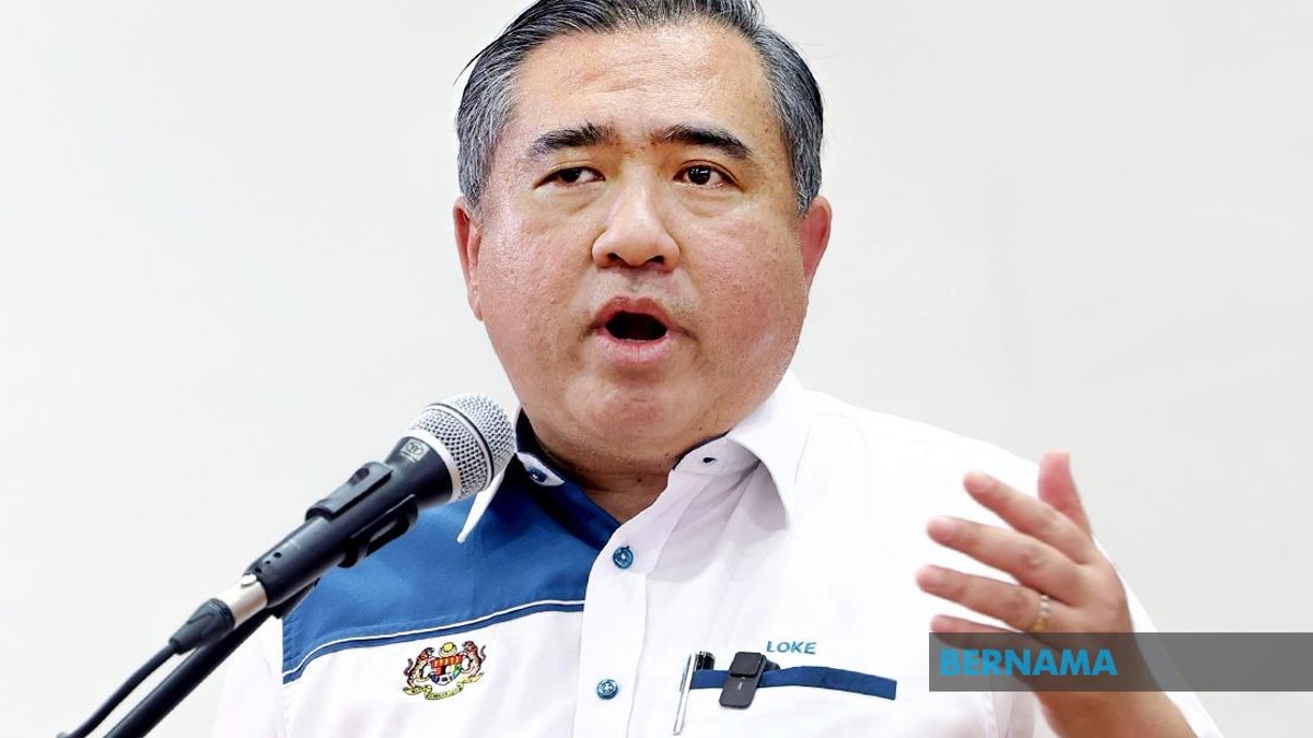 Southern Shuttle Service to Transition from Diesel to Electric Trains, Says Loke