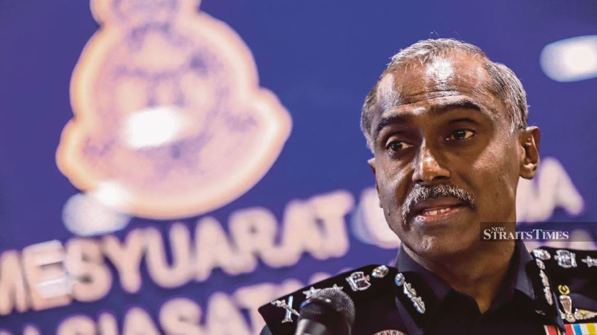 Police Bust Major Migrant Smuggling Network in Perak, Arrest 108