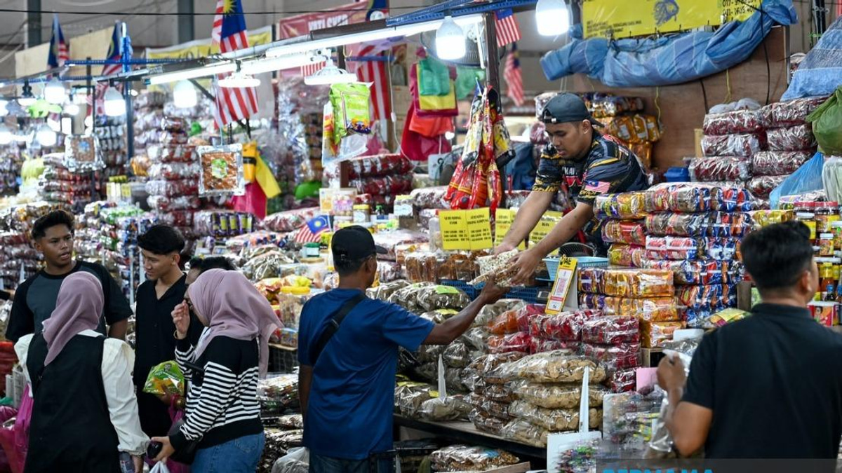 Malaysia Moves Toward Stricter E-Commerce Rules to Protect Local Sellers