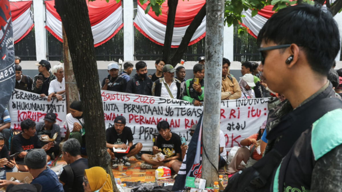 Jakarta Protesters Demand Swift Passage of Asset Forfeiture Bill and Crackdown on Corruption