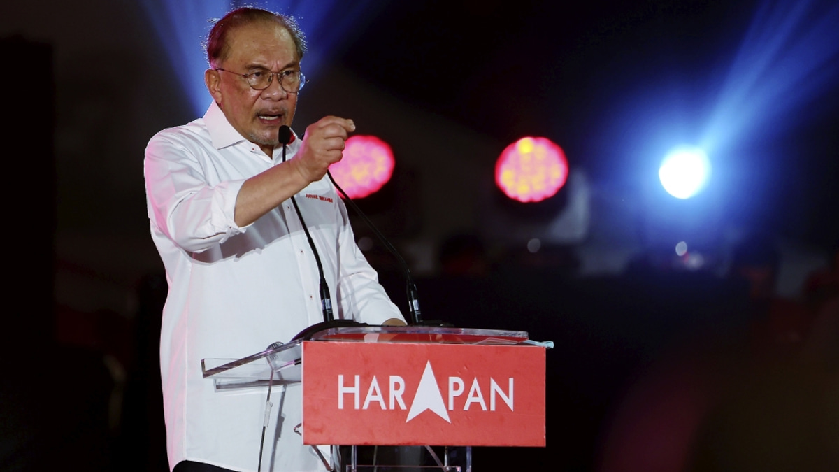 Anwar urges Negeri Sembilan to back Pakatan for uninterrupted development progress