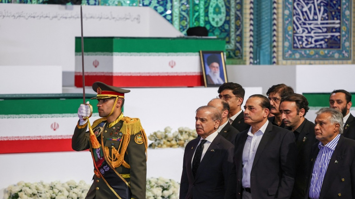 Pakistan's High-Level Delegation at Khamenei Funeral Signals Strengthened Iran Ties