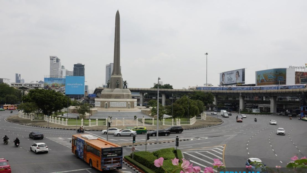 Southeast Asia's Diplomatic Push: From Trade Deals to Regional Stability