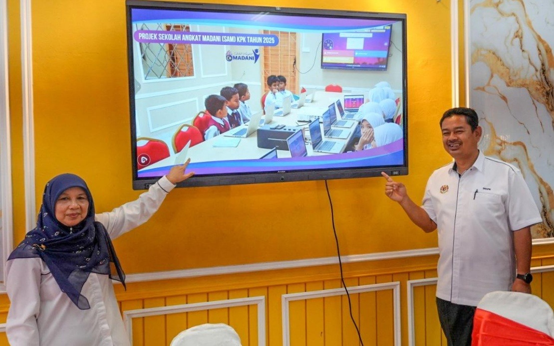 Ministry Invests RM100,000 to Modernise Rural School Through Adoption Programme