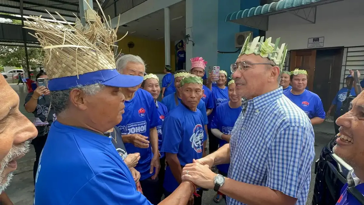 Focus on Candidates, Not Predictions, Hisham Tells BN Workers
