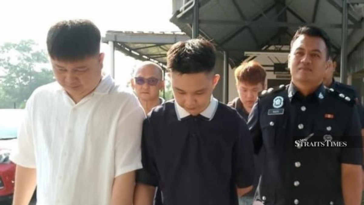 Two Brothers and Two Others Deny Running Illegal Online Gambling Enterprise
