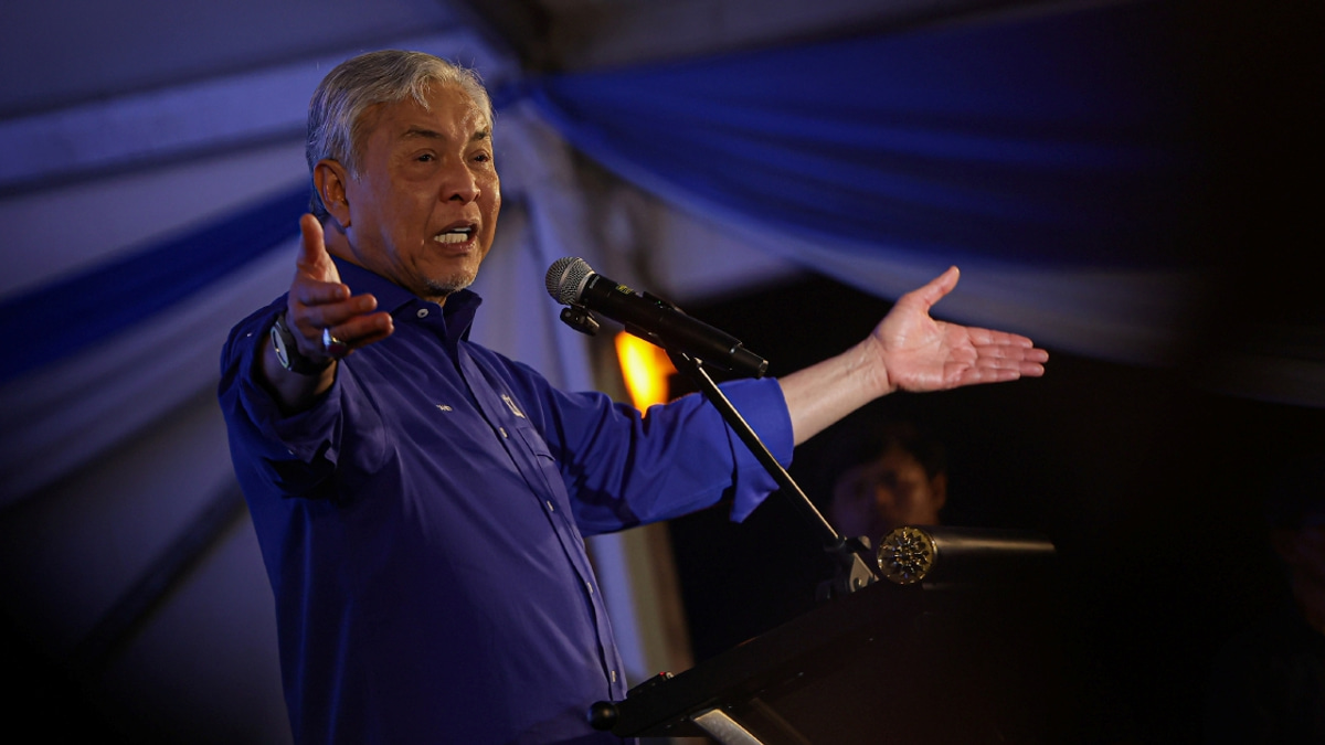 Zahid Clarifies BN-PN Alliance as Informal Understanding Rather Than Binding Pact