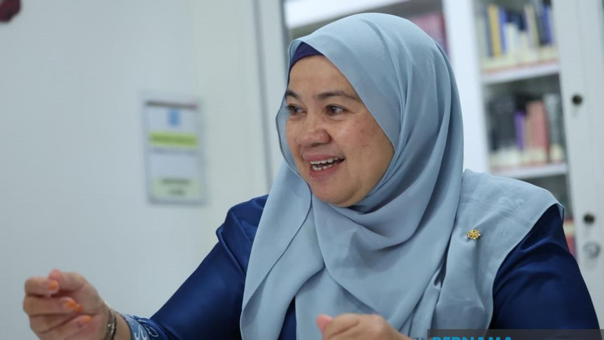 Malaysian Librarians Push for Stronger Professional Status and Career Development