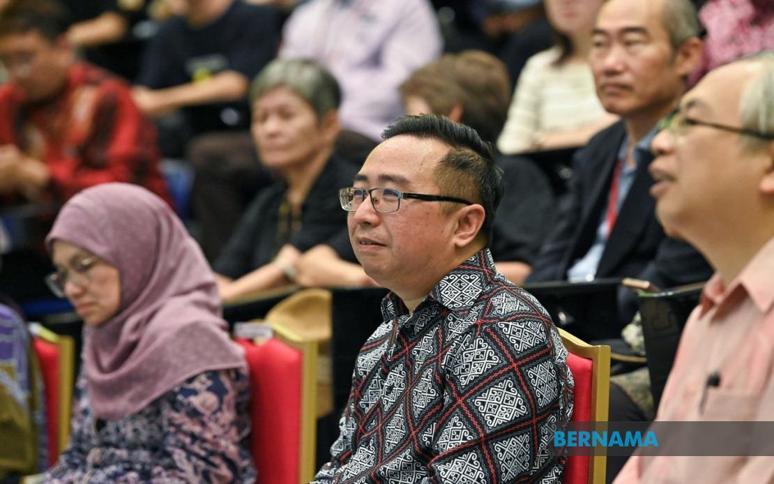 Malaysia's Tech Boom Fuels Demand for STEM Graduates, Says Science Minister