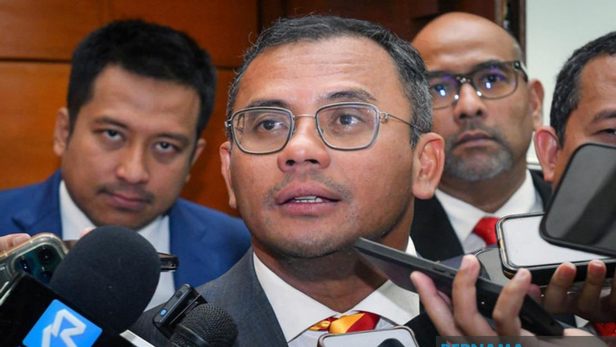 Selangor Chief Minister Flags Local Complicity in Sheltering Undocumented Migrants