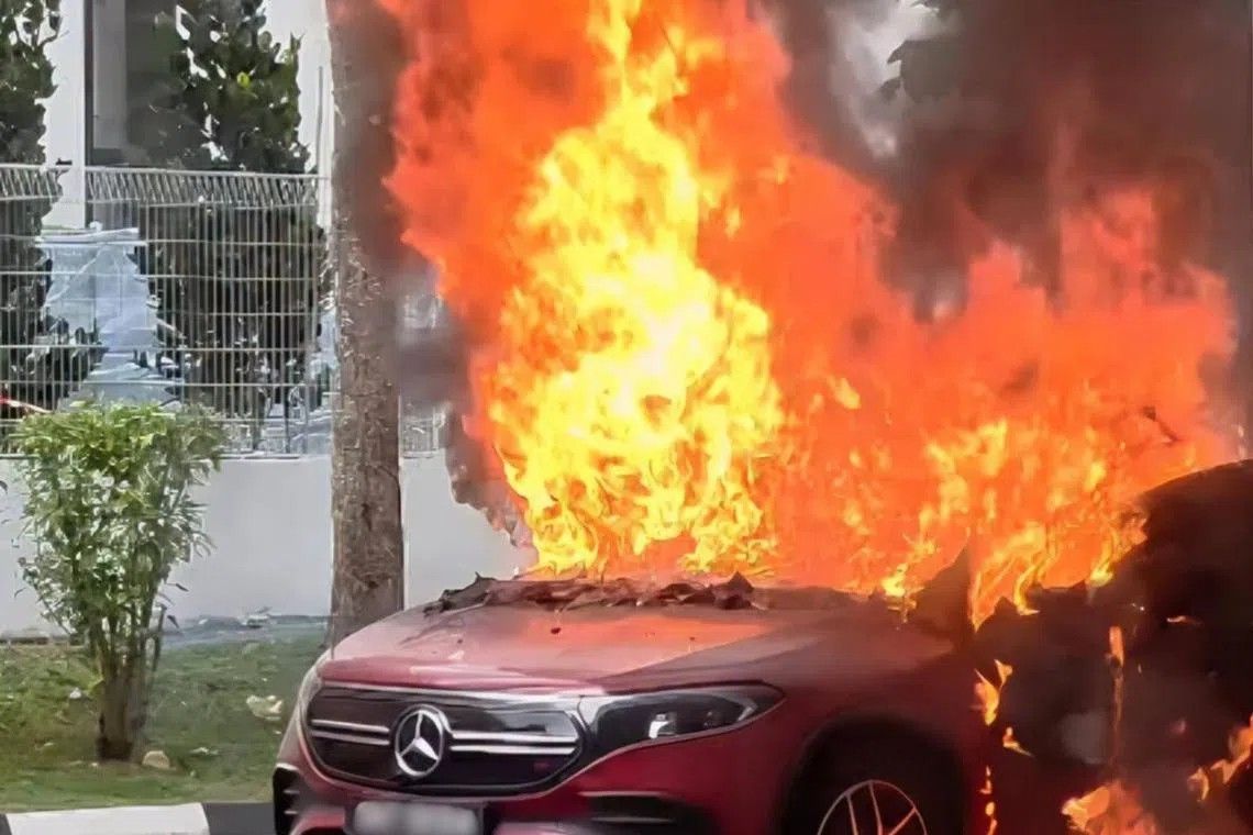 Electric Vehicle Fire Breaks Out at Woodlands HDB Carpark; No One Hurt