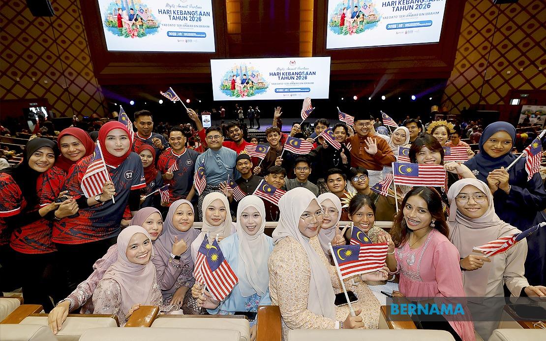 Six Government Initiatives Aim to Support M40, Youth and Small Business Sectors