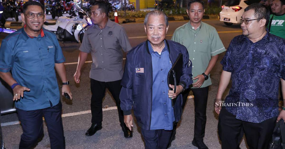 Perikatan Nasional Holds Emergency Supreme Council Meeting as Coalition Faces Critical Juncture
