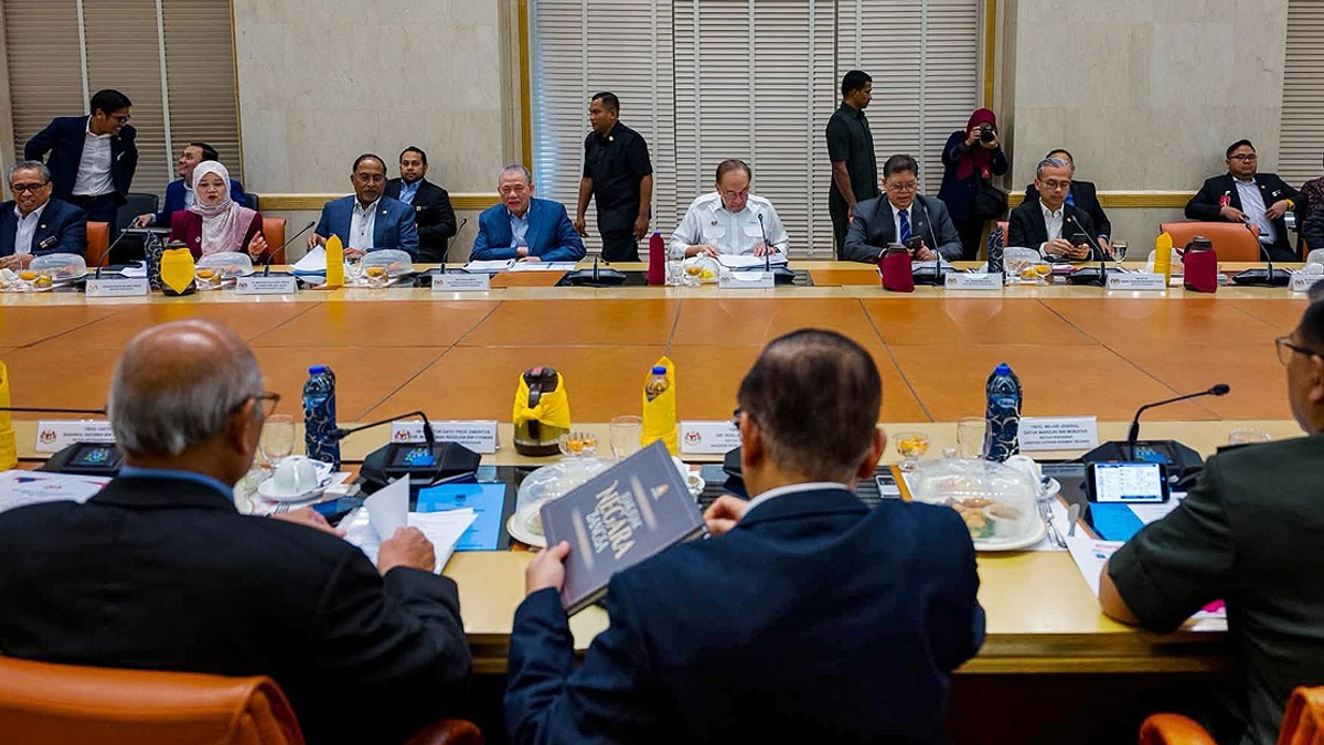 Strengthening National Values Essential for Malaysia's Progress, Says PM Anwar