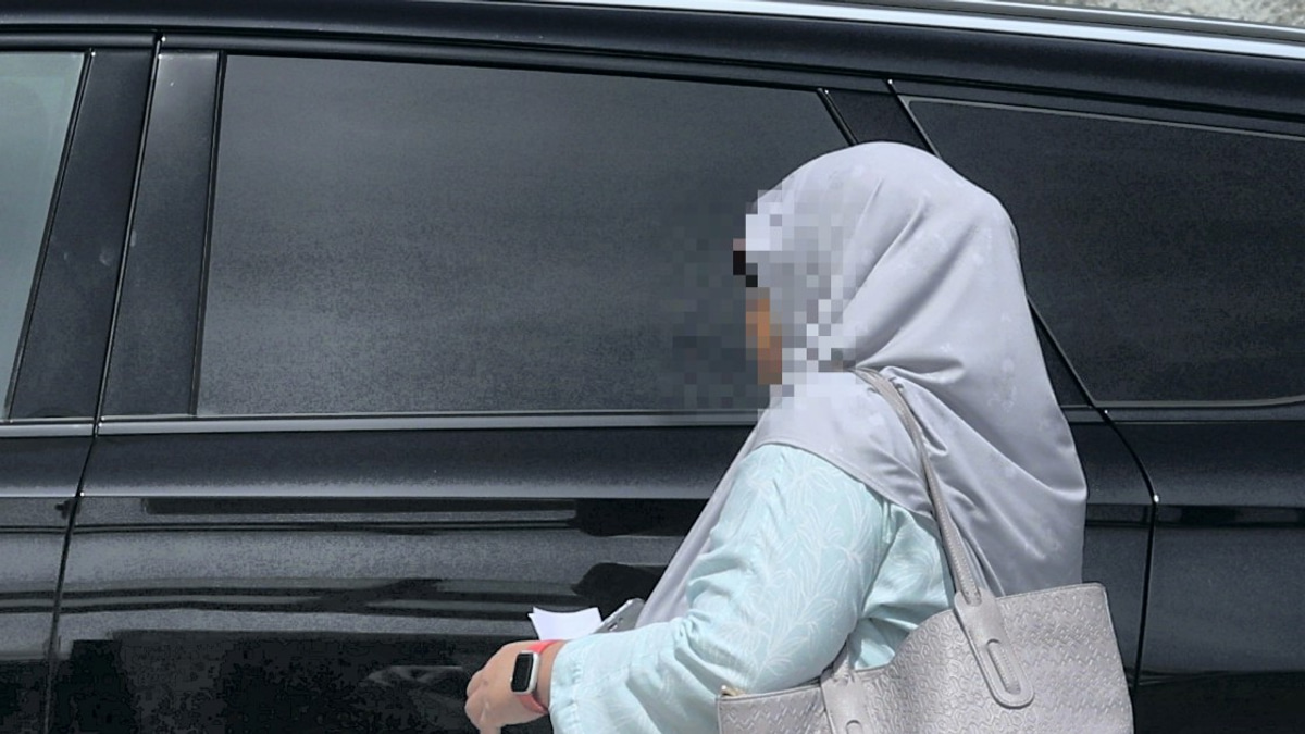 MACC Questions Ex-CFO of Tabung Haji-Linked Firm Over RM370 Million Share Acquisition