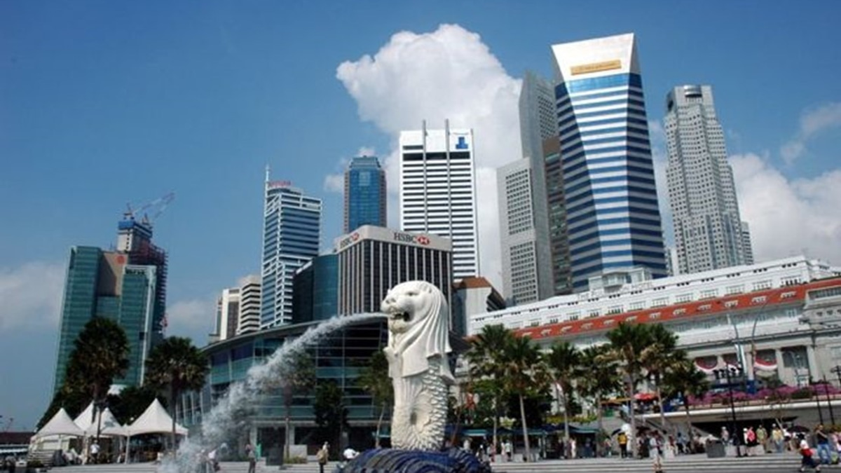 Singapore Braces for Potential Haze Crisis as Dry Conditions Persist Across Region