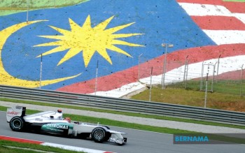 Malaysia's Return to F1 Calendar Offers Economic Upside but Raises Long-term Questions