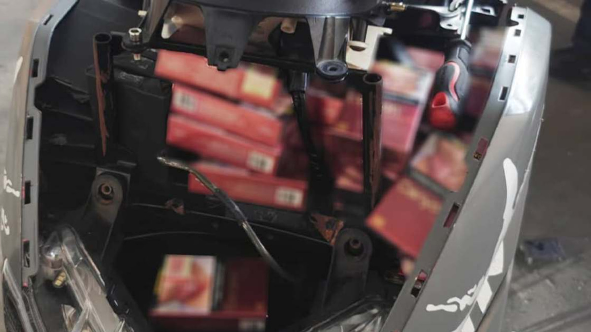 Malaysian Woman Detained at Tuas for Attempted Cigarette Smuggling Operation