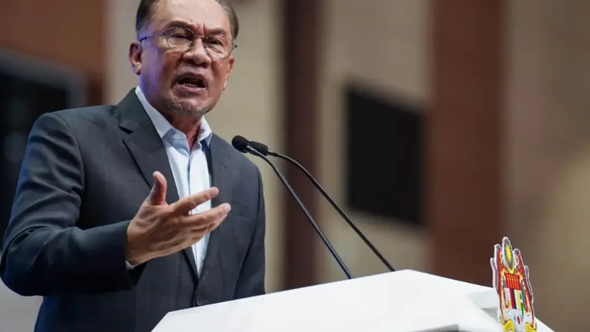 Anwar Has Path to Revive Support Through Reform Drive, Says Khairy